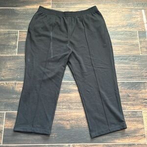 💖 Victoria’s Secret PINK Track Ankle Sweatpants with 3 Pockets